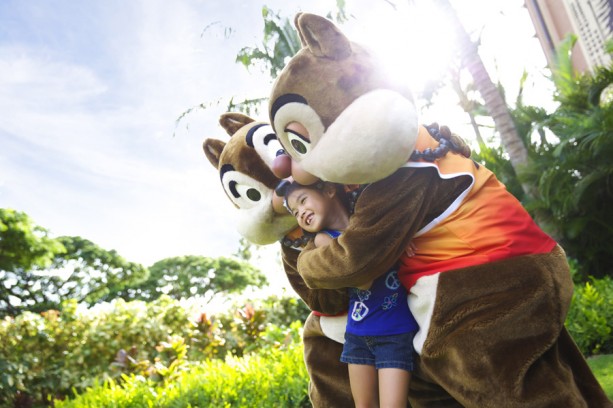 chip and dale at aulani
