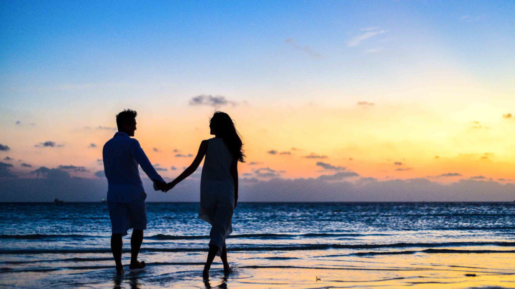 Ultimate Honeymoon Planning Guide: 8 Things You Need to Know for the Perfect Honeymoon